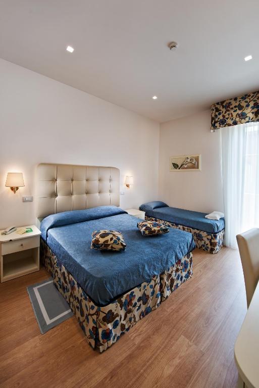Triple Room with Balcony,18324486:JPEG