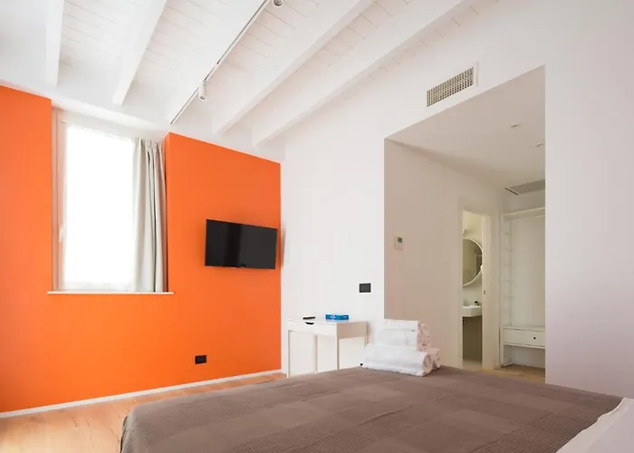 Acquapazza Restaurant & Room