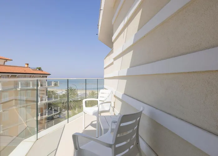 Besuite Apartments